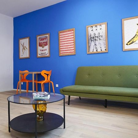Vibrant Design Apartments - Full Kitchen - Wi-Fi - 18 Mins To City Centre Bécs Kültér fotó