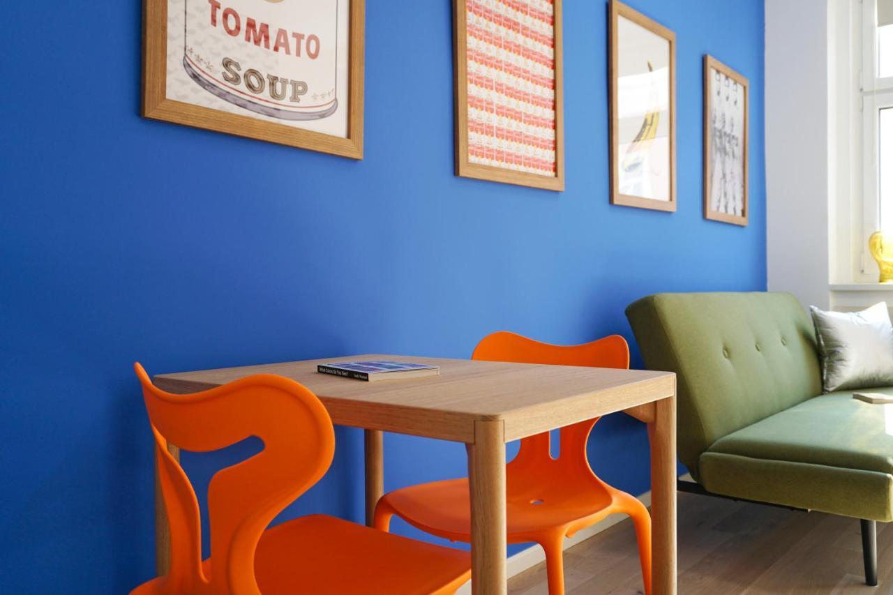 Vibrant Design Apartments - Full Kitchen - Wi-Fi - 18 Mins To City Centre Bécs Kültér fotó
